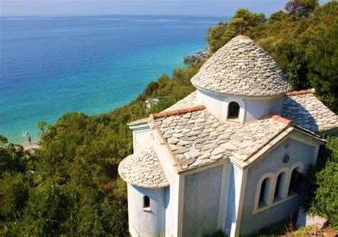 Ile Grecque Tournage Film Mamma Mia L'île de Vis en Croatie remplaçant l'île grecque de Kalokairi dans